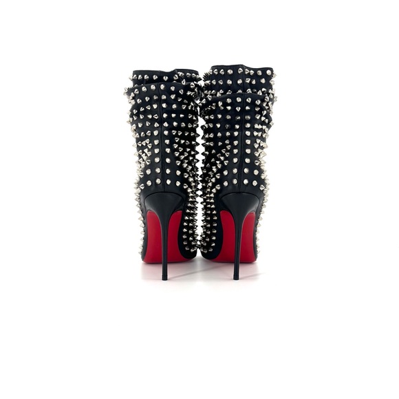 NEW Christian Louboutin Guerilla 100 Silver Spike Leather Peep Toe Booty 37.5 - Picture 4 of 10